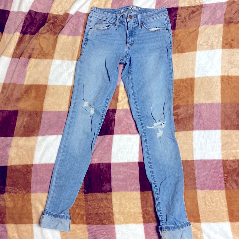Universal Thread Light Wash Skinny Jeans Size 00